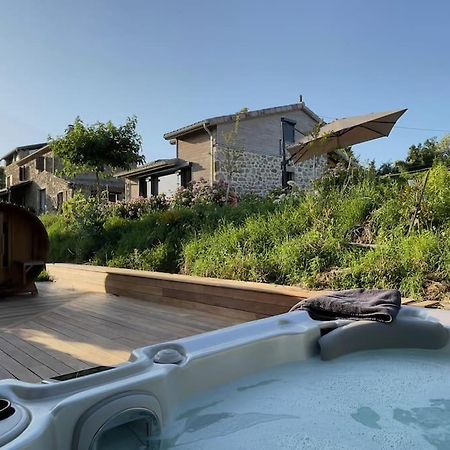 Gîte de charme pour couple avec sauna et jacuzzi extérieurs privatifs Peaugres Esterno foto